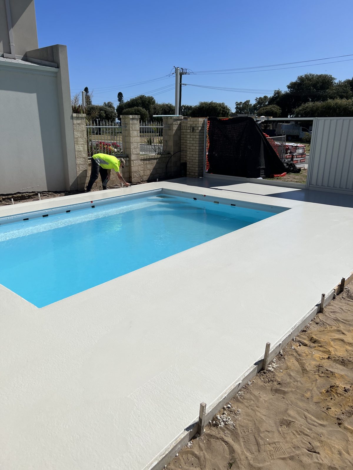 Exposed aggregate pool edging in Beaconsfield